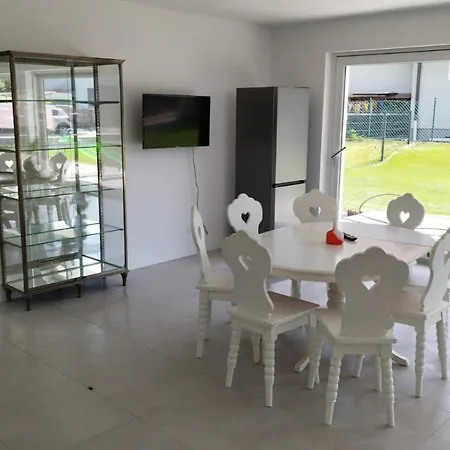 Haus Mit Garten Bei Wien Holiday home