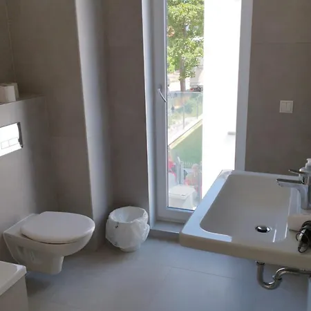 Holiday home Haus Mit Garten Bei Wien Langenzersdorf