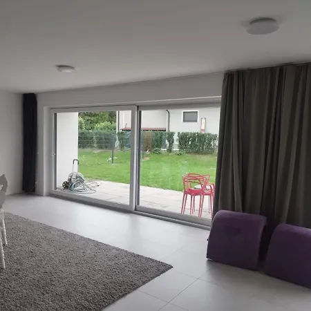 Haus Mit Garten Bei Wien Casa de Férias