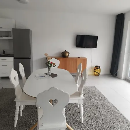 Holiday home Haus Mit Garten Bei Wien *