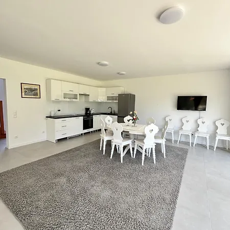 Haus Mit Garten Bei Wien Langenzersdorf